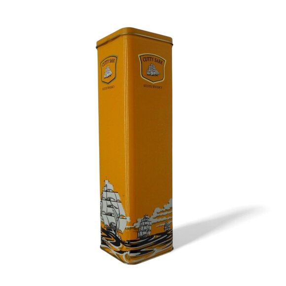 CUTTY SARK Scots Orange Box Whisky Tin 750ml Scotland Vintage 12" - Picture 2 of 11